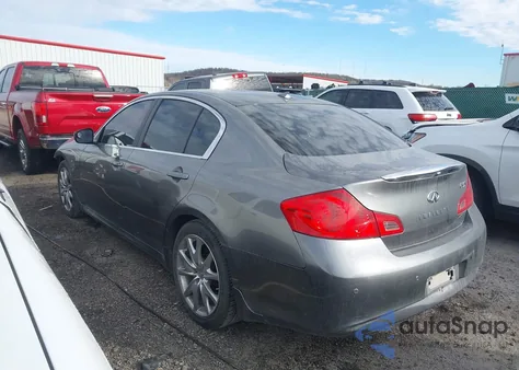 2010 Infiniti G37 Journey z USA, uszkodzony, nr VIN JN1CV6AP7AM406576